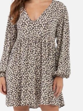 Billabong Floral V-Neck Long Sleeve Babydoll Dress